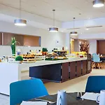 Hotel Mercure Vaugirard Porte De Versailles 4*