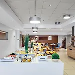 Mercure Vaugirard Porte De Versailles 4* París