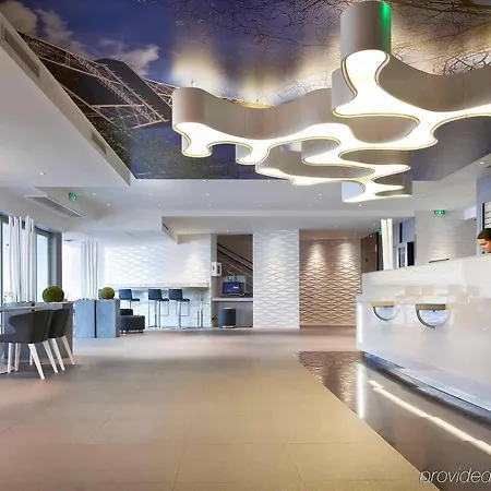 Mercure Vaugirard Porte De Versailles 4*