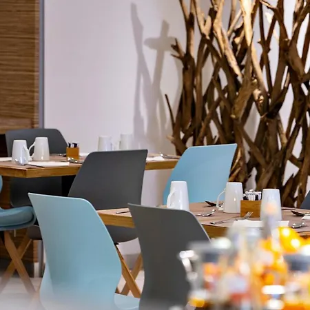 Mercure Vaugirard Porte De Versailles 4* Paris