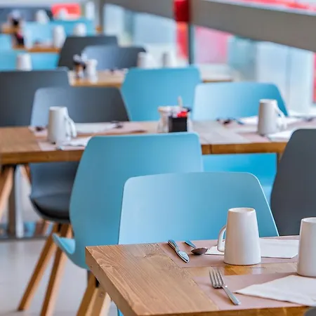 Mercure Vaugirard Porte De Versailles 4*