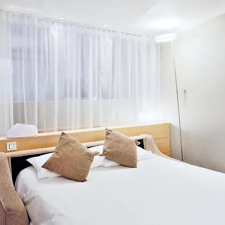 Hotel Mercure Vaugirard Porte De Versailles