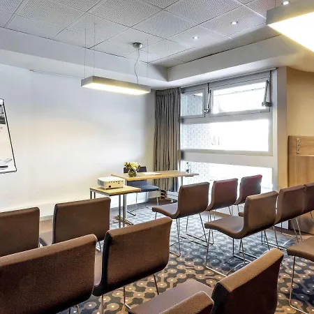 Mercure Vaugirard Porte De Versailles 4* Paris