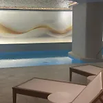 メルキュール ヴォージラール ポルト ドゥ ベルサイユ 4* パリ