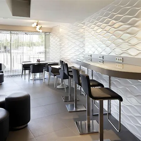 Mercure Vaugirard Porte De Versailles Hotel Parijs