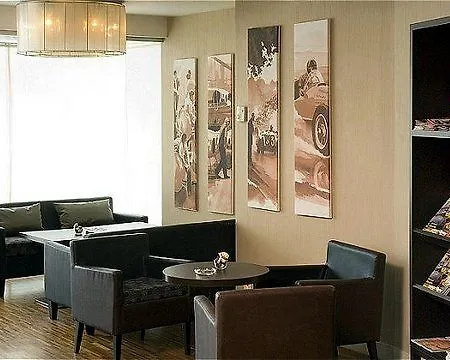 Hotel Mercure Vaugirard Porte De Versailles 4*