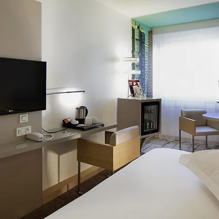 Mercure Vaugirard Porte De Versailles