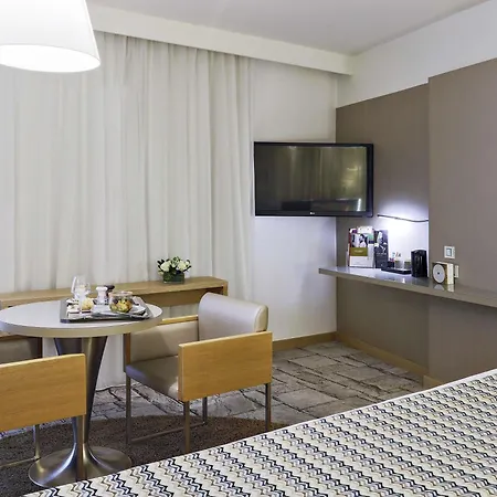 Mercure Vaugirard Porte De Versailles 4*