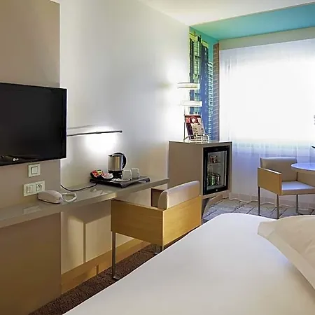 Mercure Vaugirard Porte De Versailles فندق 4*