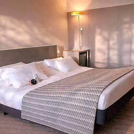 Mercure Vaugirard Porte De Versailles 4* باريس