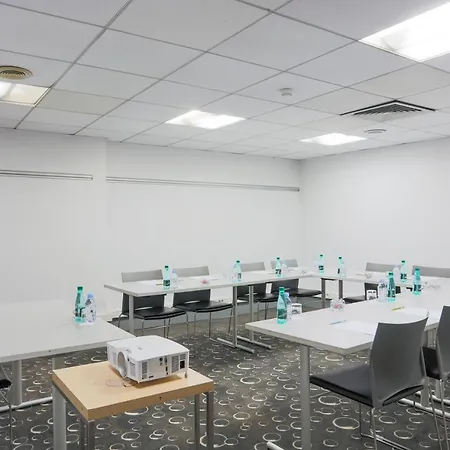 Mercure Vaugirard Porte De Versailles Hotel 4*