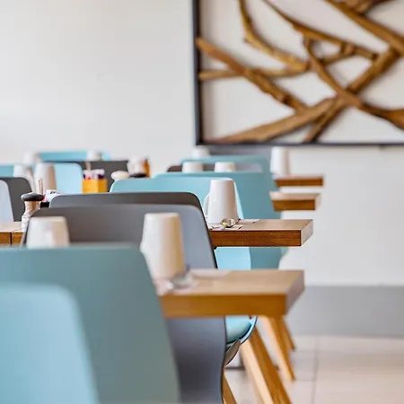 Mercure Vaugirard Porte De Versailles 4*