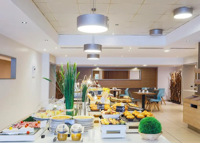 호텔 머큐어 보지라르 포르트 드 베르사유 파리