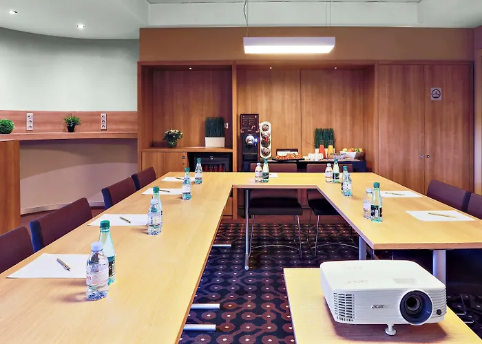 호텔 머큐어 보지라르 포르트 드 베르사유