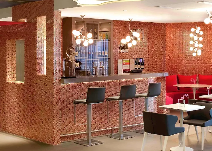 머큐어 보지라르 포르트 드 베르사유 4*