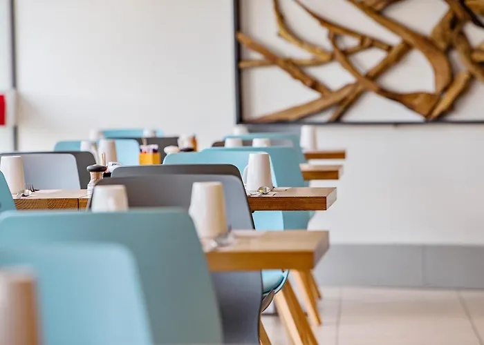 머큐어 보지라르 포르트 드 베르사유 4*